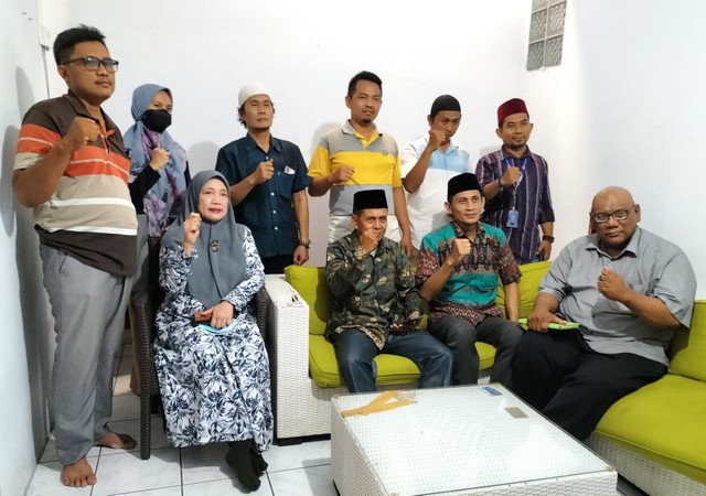 Silaturahmi Aktivis GNIJ dan DPC Syarikat Islam Cirebon dalam mendukung RK menjadi Presiden pada Pilpres 2024 mendatang.(Juan)