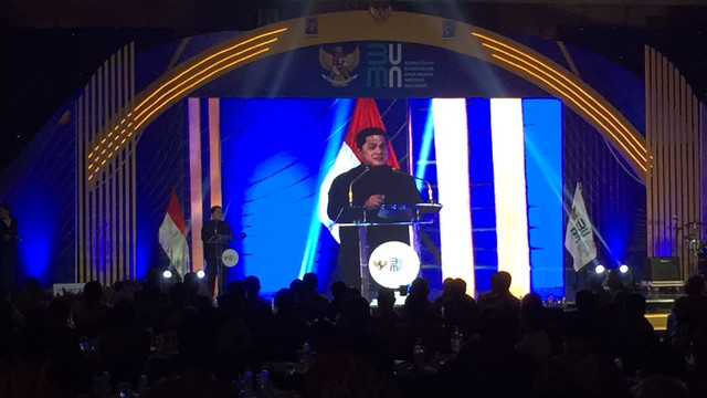 Menteri BUMN, Erick Thohir dalam acara Apresiasi Mitra BUMN Champion 2022 di Graha Pertamina, Senin (9/5/2022). Foto: Narda Margaretha Sinambela/kumparan