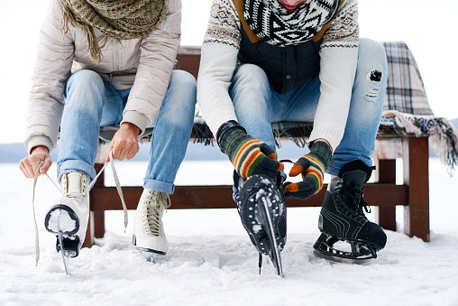 Harga Ice Skating PVJ, Foto: Unsplash.