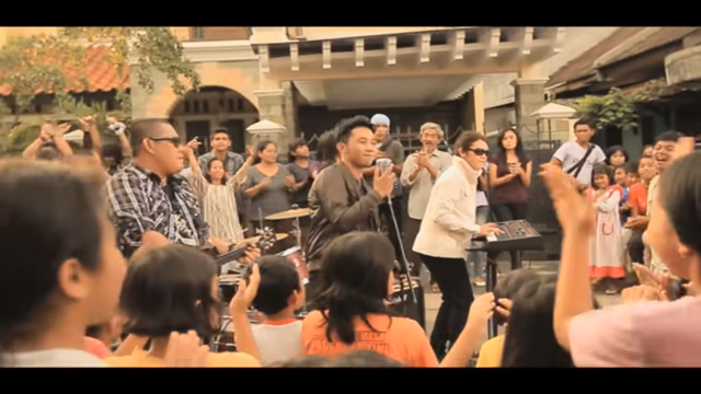 Ilustrasi tangkapan layar video klip Aca Aca Nehi Nehi oleh Dadido. Foto: YouTube/Nagaswara Official