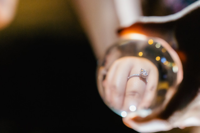 ucapam selamat lamaran. sumber foto: unsplash/tatriana rodriguez