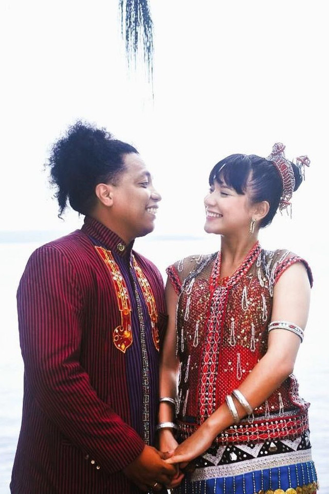 Arie Kriting dan Indah Permatasari. Foto: Instagram/@arie_kriting