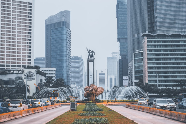 Cara Naik Bus Wisata Jakarta, Foto: Unsplash/Eko Herwantoro 
