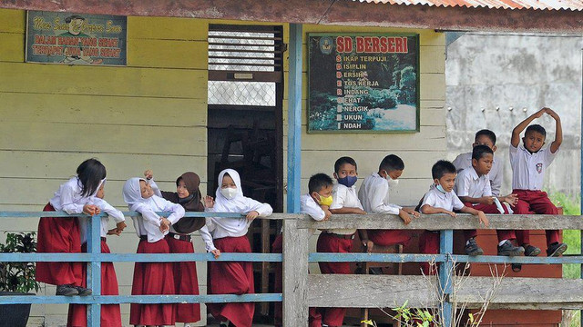 Anak Bisa Sekolah Asal Sudah Vaksin COVID-19 dan Imunisasi Hepatitis