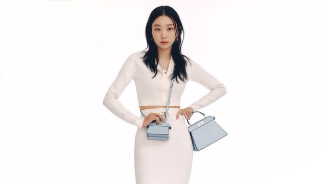 Kim DaMi menjadi brand ambassador terbaru rumah mode Fendi. Foto: Instagram/@d__a_m_i