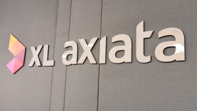 Logo XL Axiata. Foto: Kumparan.