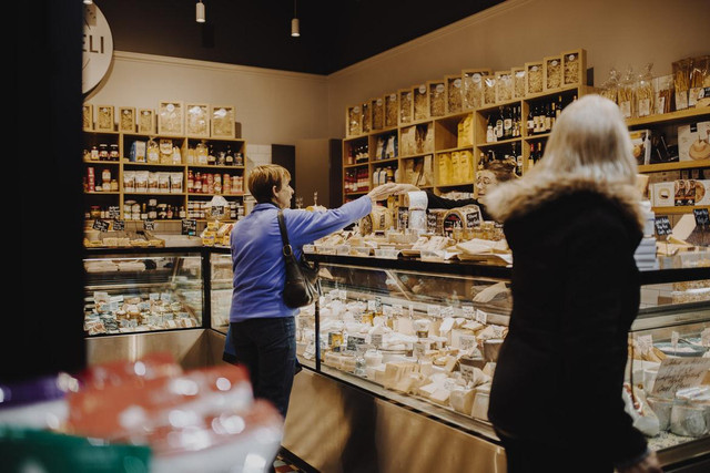 Ilustrasi artikel Hari Baik untuk Memulai Usaha Dagang sebagai Pedoman. Sumber: pexels.com/Simona Sergi