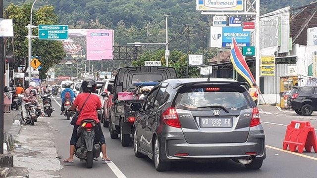 Kemacetan yang terjadi di Piyungan menuju Gunungkidul. Foto: Erfanto/Tugu Jogja 