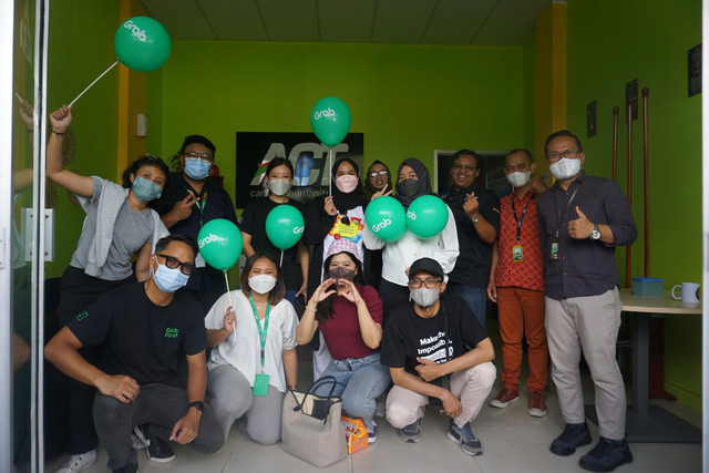 Pemberangkatan dari kantor ACT Jateng. Sumber: MRI Kota Semarang