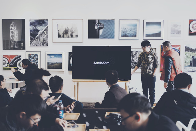 Ilustrasi Lembar Kerja pada Microsoft PowerPoint Biasa Disebut Sebagai, Foto Pexels 祝-鹤槐