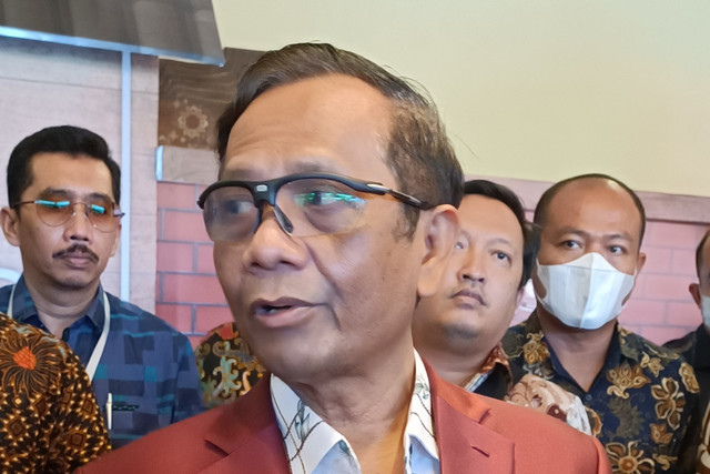 Menko Polhukam Mahfud MD di Simposium Nasional Hukum Tata Negara di Hotel Westin, Badung, Bali Rabu, (18/5/2022). Foto: Denita BR Matondang/kumparan