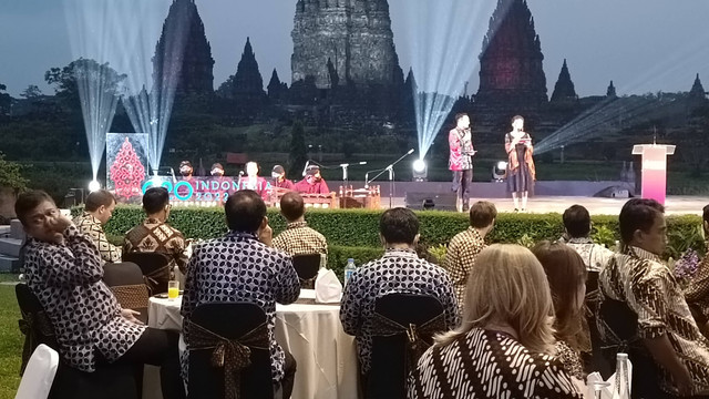 Suasana Gala Dinner Digital Economy Working Group (DEWG) G20 di Candi Prambanan, Rabu (18/5/2022). Foto: Ghinaa Rahmatika/kumparan