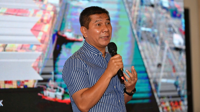 Direktur Utama PT Pelabuhan Indonesia (Pelindo) Persero, Arif Suhartono dalam acara Journalist Gathering, Kamis (19/5/2022). Foto: Pelindo