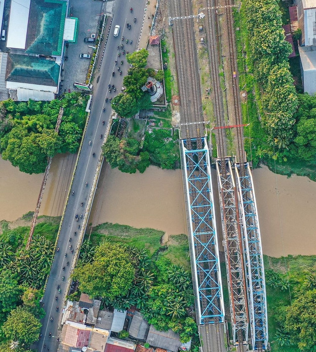 Lokasi terjadinya pembunuhan tentara Kaigun Jepang di Kali Bekasi. Foto: Instagram/@onepointouw_aerial