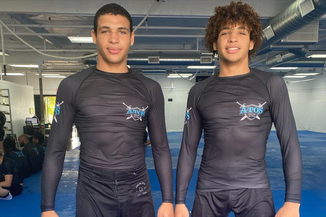 Kade dan Tye Ruotolo bersaudara akan menjalani debut submission grappling di ONE 157. Foto: ONE Championship