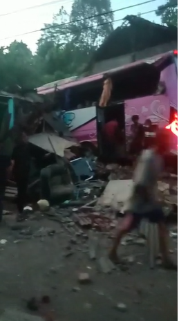 Kondisi kecelakaan lalu lintas di Ciamis. (Istimewa)