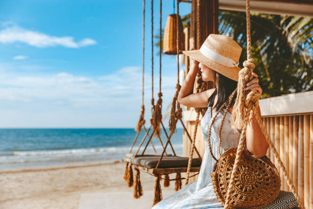 Pantai Pasir Kencana yang Indah, Foto: Unsplash.