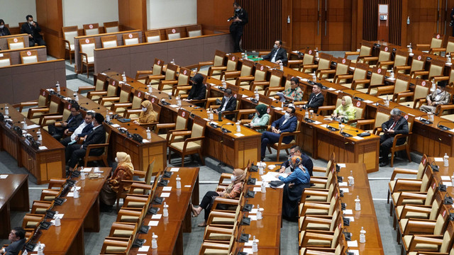 Suasana Rapat Paripurna DPR RI ke-23 Masa Persidangan V di Gedung DPR RI, Jakarta, Selasa (24/5/2022). Foto: Jamal Ramadhan/kumparan
