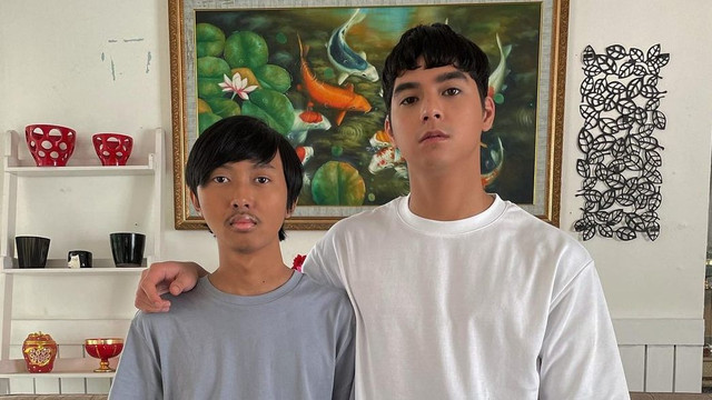 Al Ghazali dan Ghozali Everyday. Foto: Instagram/@alghazali7