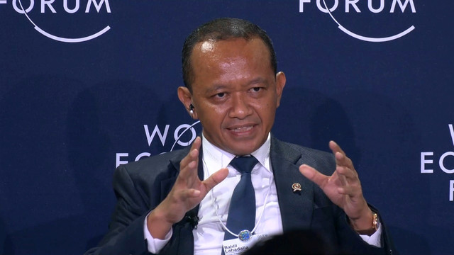 Menteri Investasi/Kepala BKPM, Bahlil Lahadalia, saat menjadi pembicara di World Economic Foruum (WEF) 2022 di Davos, Swiss. Foto: BKPM