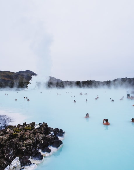 Harga Penginapan Darajat Pass Terbaru. https://unsplash.com/@ugmonk