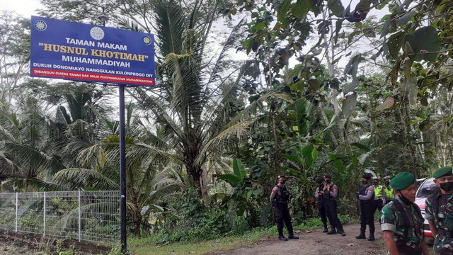 Suasana Taman Makam Husnul Khotimah Muhammadiyah Kulon Progo. Foto: Erfanto/Tugu Jogja