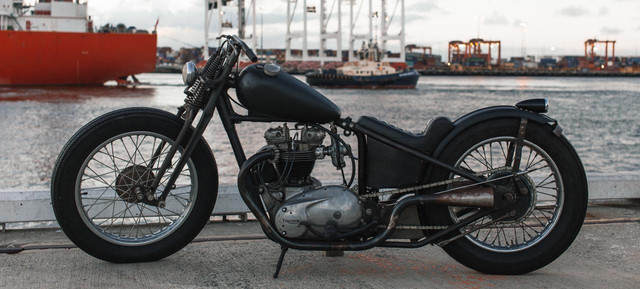 ilustrasi motor custom : pexels Rachel Claire
