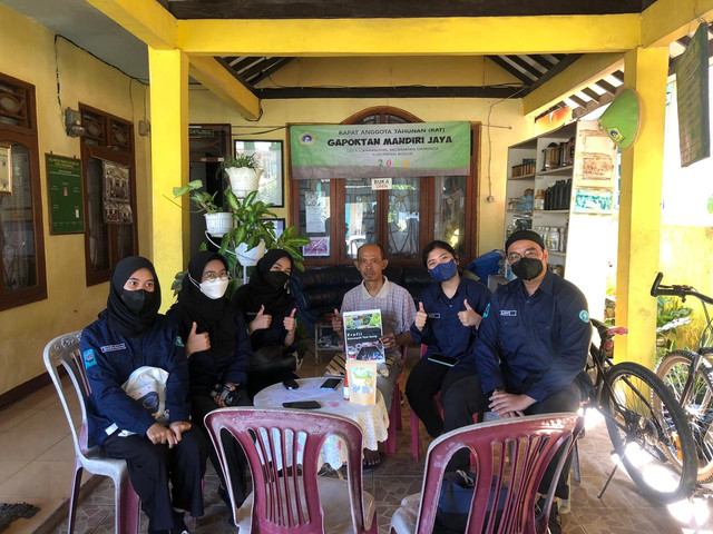 Dokumentasi bersama narasumber (dok.pribadi)