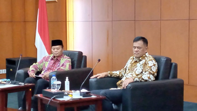 KAMI temui Wakil Ketua MPR Hidayat Nur Wahid. Foto: Dok. Istimewa