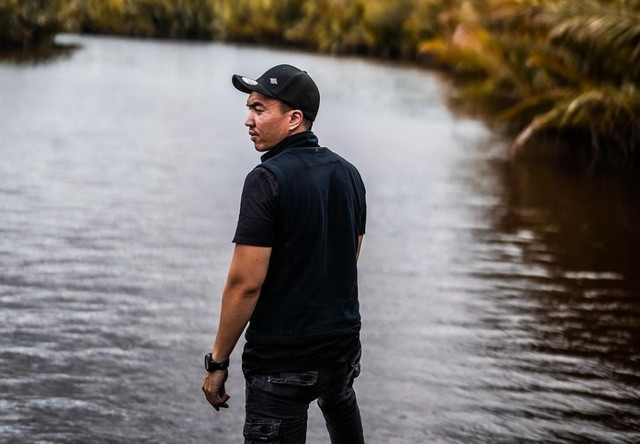 YouTuber Ezron Tarigan. Foto: Instagram/ezrontarigan