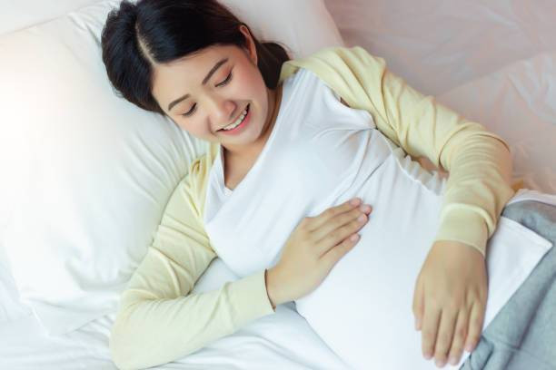Ilustrasi kenapa ibu hamil sering pipis? (Sumber: iStock)