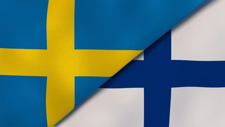 Ilustrasi Bendera Swedia dan Finlandia. (Foto: Shutterstock - 1785882764)