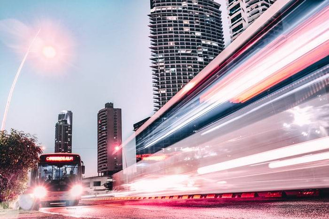 rute busway pgc tanjung priok terbaru. sumber foto : unsplash/Luis Quintero.