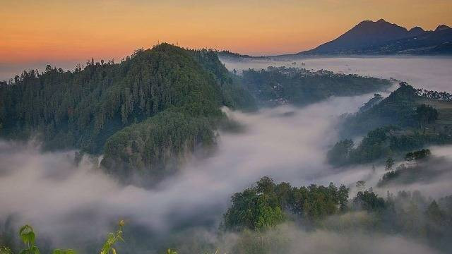 Tebing Keraton Kota Bandung menjadi kawasan wisata paling hits. Foto: instagram.com/jelalahbandung