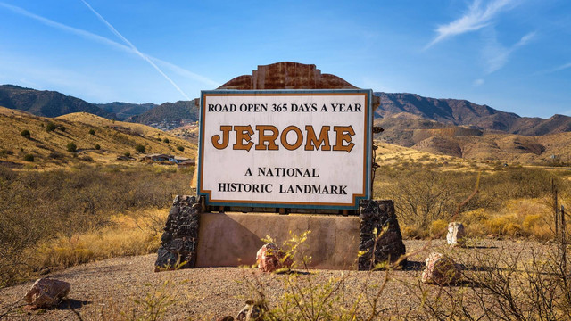 Ilustrasi kota hantu Jerome di Arizona, Amerika Serikat. Foto: Nick Fox/Shutterstock