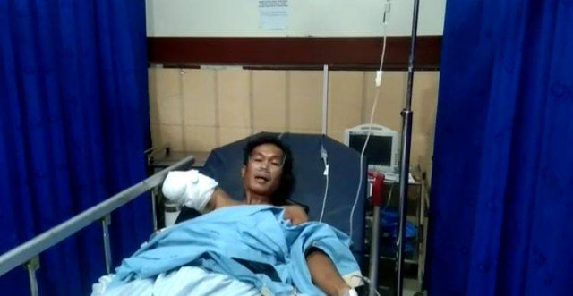Pengunjung Sinka Zoo mengalami putus lengan tangan kanan dan dirawat di rumah sakit. Foto: Dok. Istimewa