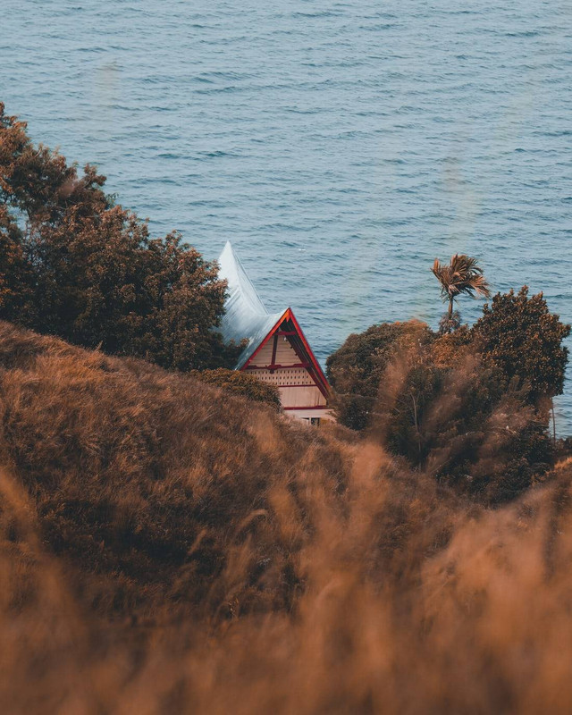 Pakaian Adat Mandailing              Sumber www.unsplash.com