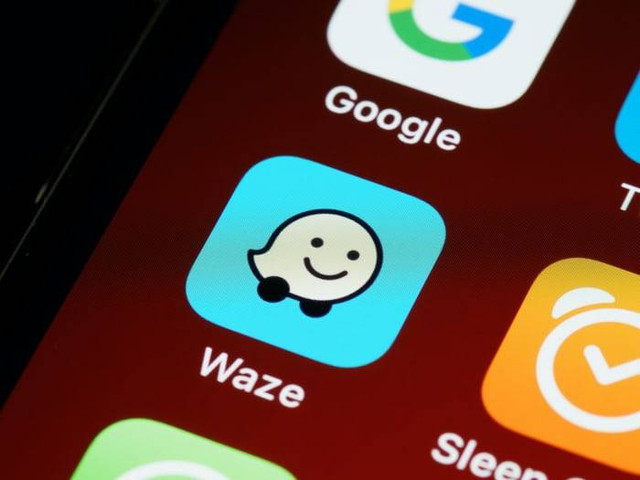 Ilustrasi CaraSetting Ganjil Genap di Waze. Foto. dok. Brett Jordan (Unsplash.com)