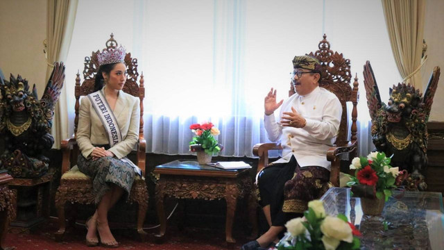 Laksmi Shari De Neefe Suardana saat melakukan audiensi dengan Wakil Gubernur Bali, Prof. Tjokorda Oka Artha Ardana Sukawati - IST