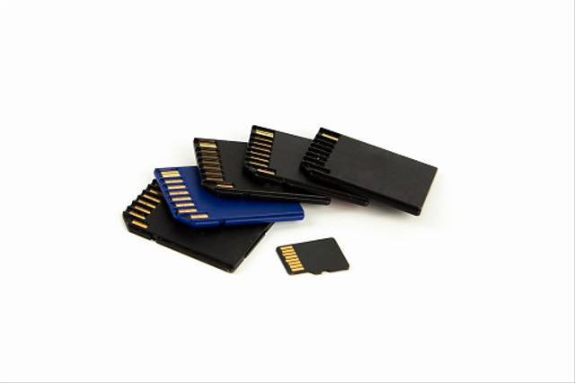 Ilustrasi mengatasi the disk is write protected micro sd card. Foto: Unsplash.com