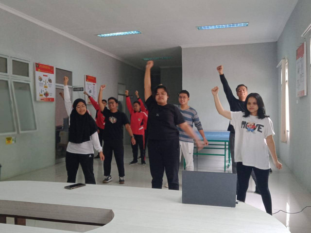 Pegawai Bapas Muratara Ikuti Pembinaan Jasmani ASN Kemenkumham Produktif (Sumber: Tim Humas Bapas Muratara)