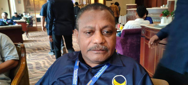 Petrus Kasihiw, MT. Foto istimewa