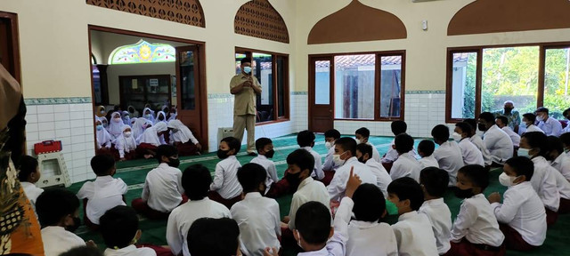 Acara Syawalan SD MUHIBAR di Masjid Al Fatah