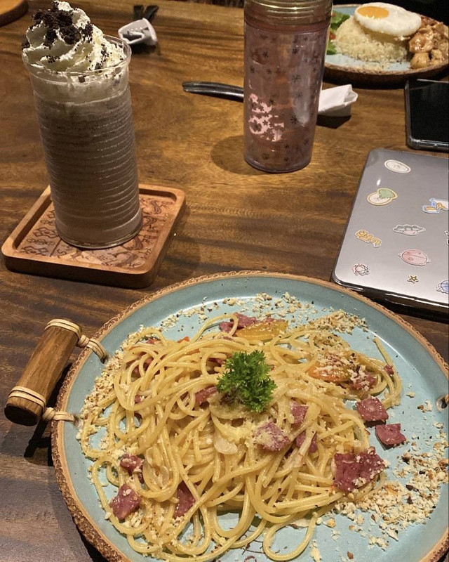 Salah satu menu makanan dan minuman di Kopi Bajawa Flores. (Sumber Foto : Dokumentasi Pribadi)