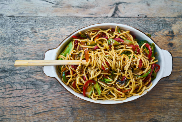 https://www.pexels.com/id-id/@enginakyurt/ - menu mie gacoan