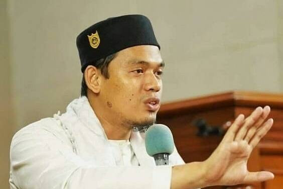 Buya Arrazy Hasyim. Foto: Instagram/@buya_arrazy_hasyim