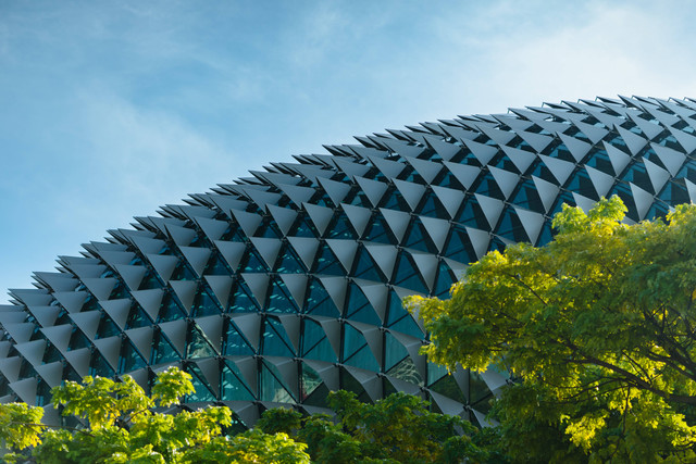 Jam Buka Esplanade, Pusat Kesenian Megah di Singapura, Foto: Unsplash/bady abbas