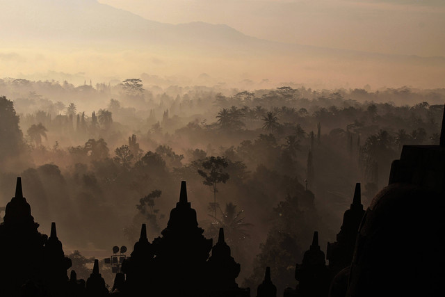 Harga Tiket Masuk Candi Pawon, Foto: Unsplash/Elisabeth Morin.