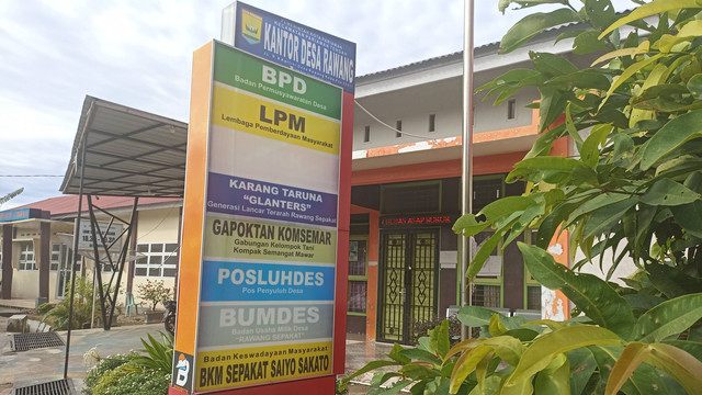 Foto Kantor Desa (Sumber: Dokumen pribadi)