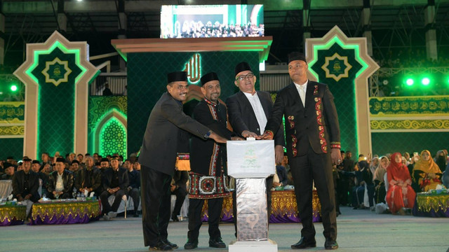 Seremoni penutupan Musabaqah Tilawatil Qur'an (MTQ) Tingkat Provinsi Aceh ke-35 yang digelar di Kabupaten Bener Meriah. Foto: Adpim Setda Aceh